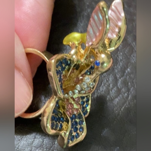 RING - HIBISCUS FLOWER HUMMINGBIRD RHINESTONE ENAMEL GOLD TONE SIZE 7 - Picture 12 of 13